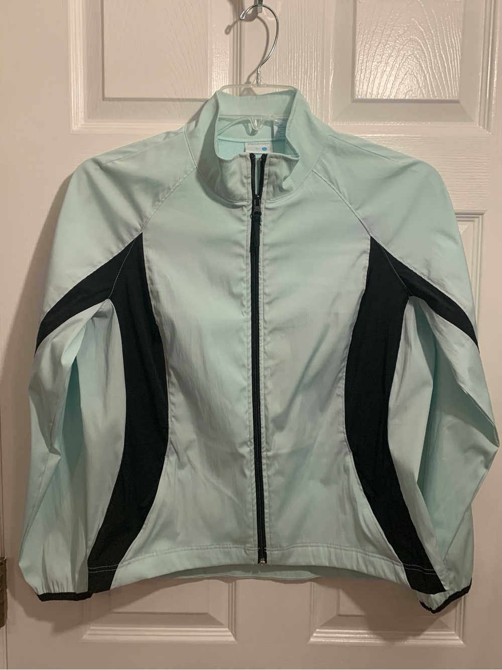 ProSpirit Women’s Medium Mint Green & Black Lightweight Running Windbreaker Jack